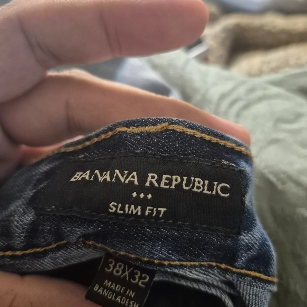 Banana Republic Blue Straight Jeans with Subtle Fading